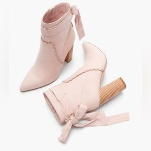 ***SOLD *** Block Heeled Bootie
